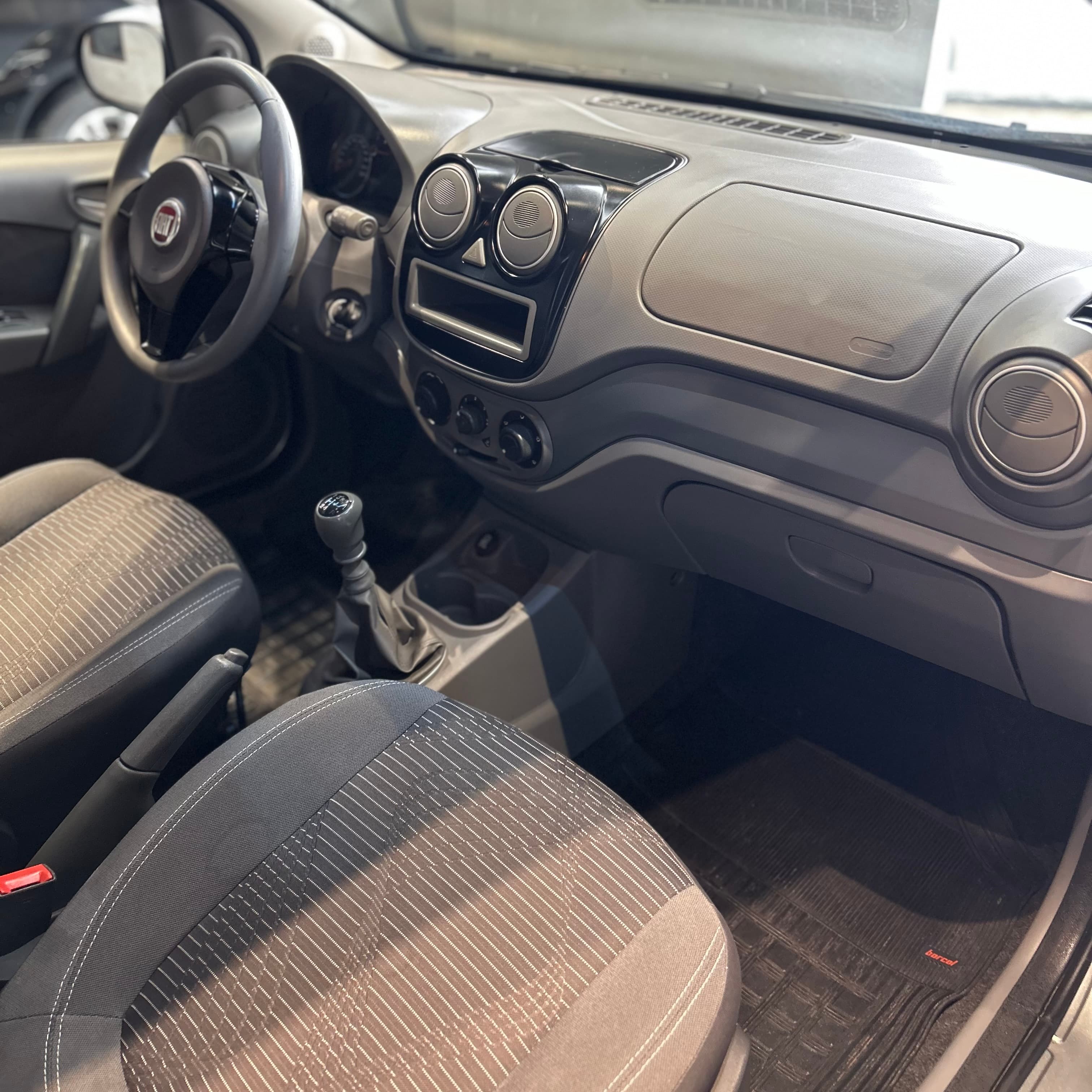 Fiat Palio attractive 1.4